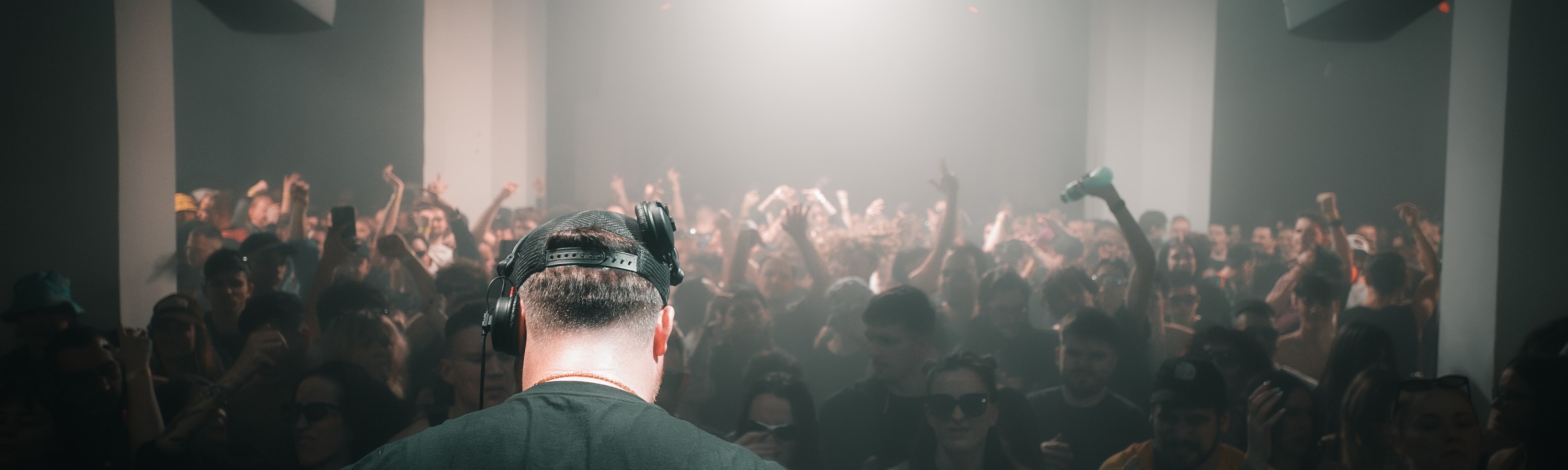 Edinburgh Nightclubs: Where to Party on a Stag or Hen Weekend