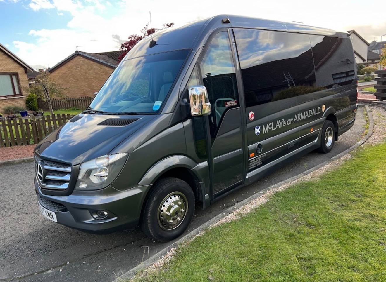 Private Return Transfers - 8 Seater