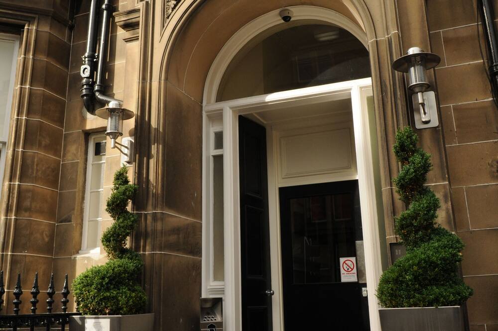 Budget Hotel in the West End