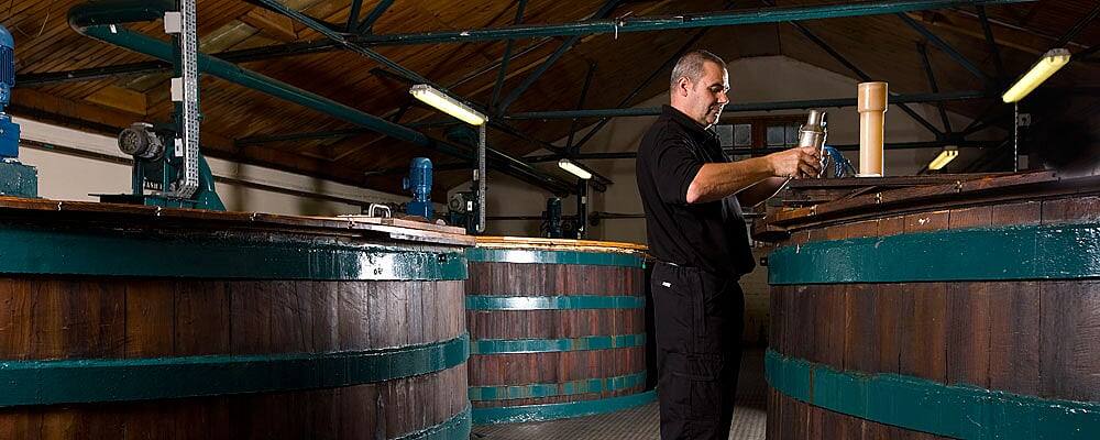 Distillery Visit Edinburgh